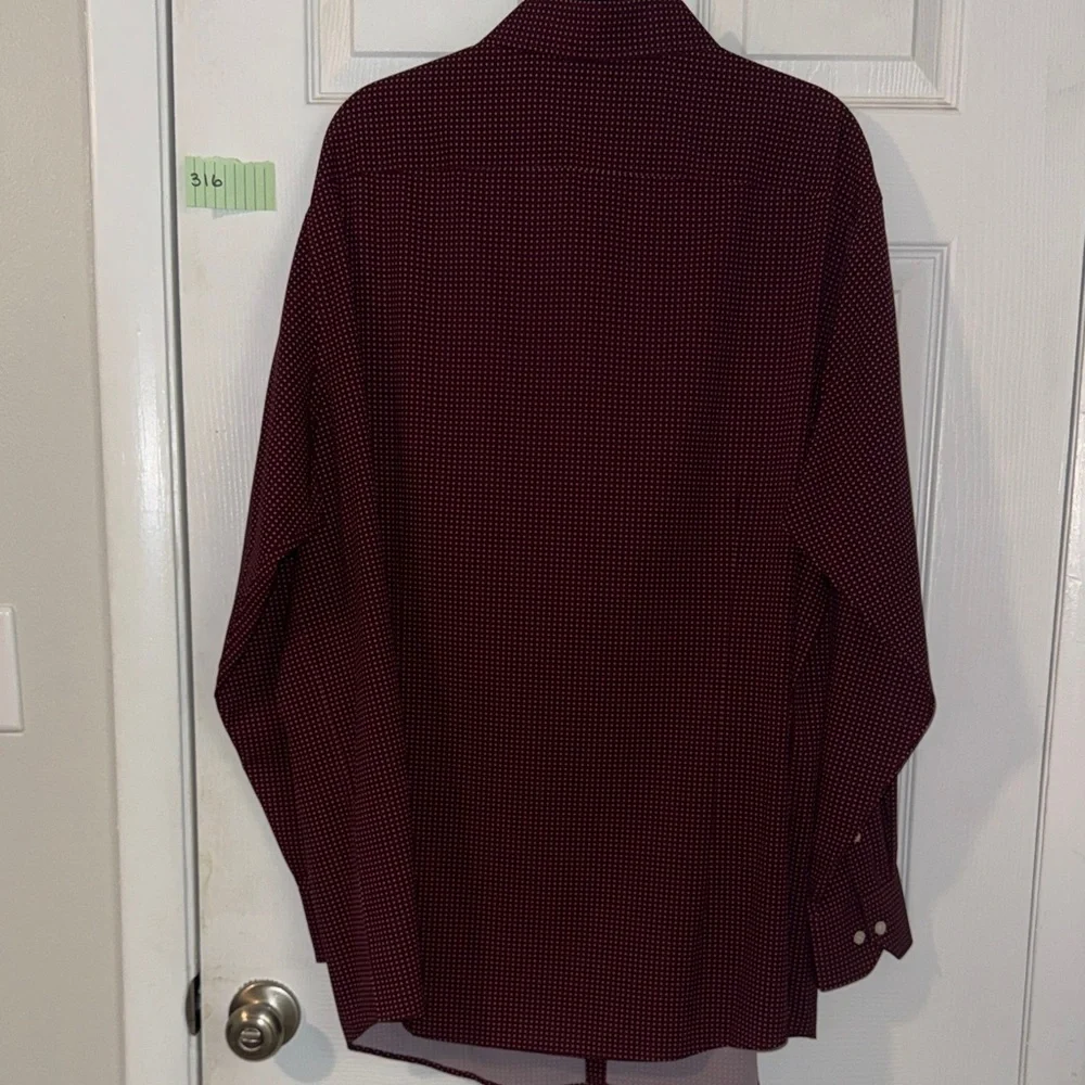 Murano Men's Dark Red Checkered Button-Down Shirt (Big Man) - Picture 6 of 6